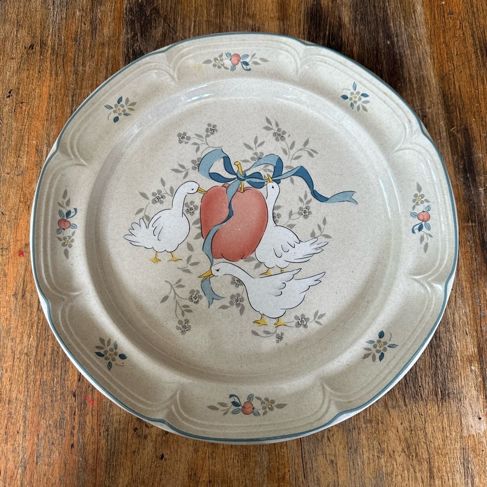 Vintage International Marmalade 12 5/8" Platter Chop Plate